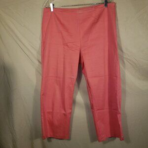 JN Apparel Pink Fitted Capri Pants - 16